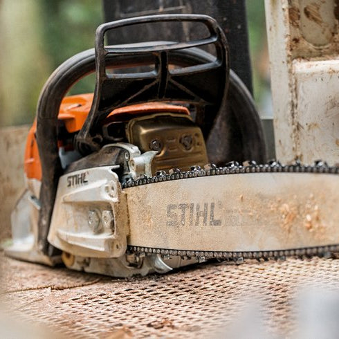 When to Replace Your Chainsaw Chain, Sprocket or Guide Bar